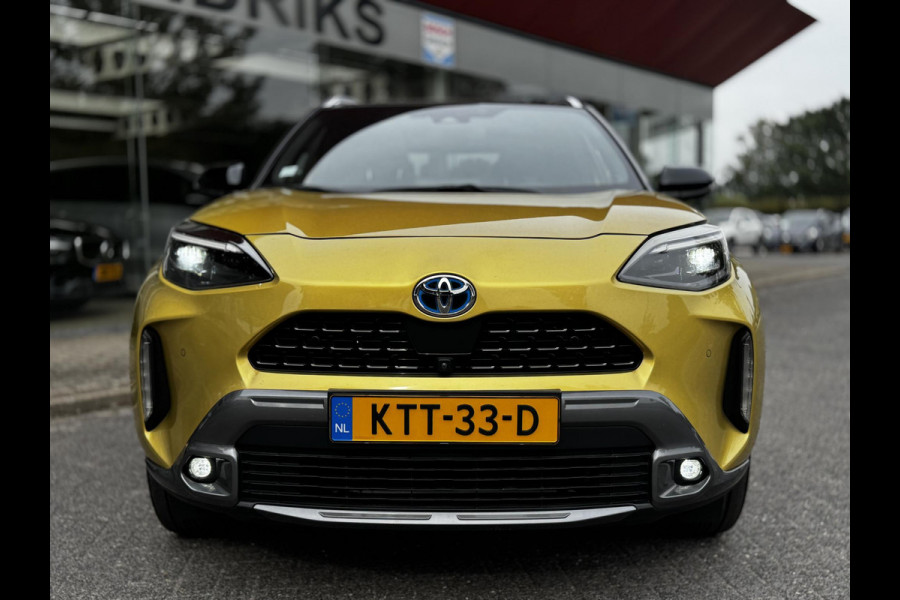 Toyota Yaris Cross 1.5 Hybrid Executive | Trekhaak | Leder | Pano | Blindspot | Full LED | 360 Cam |