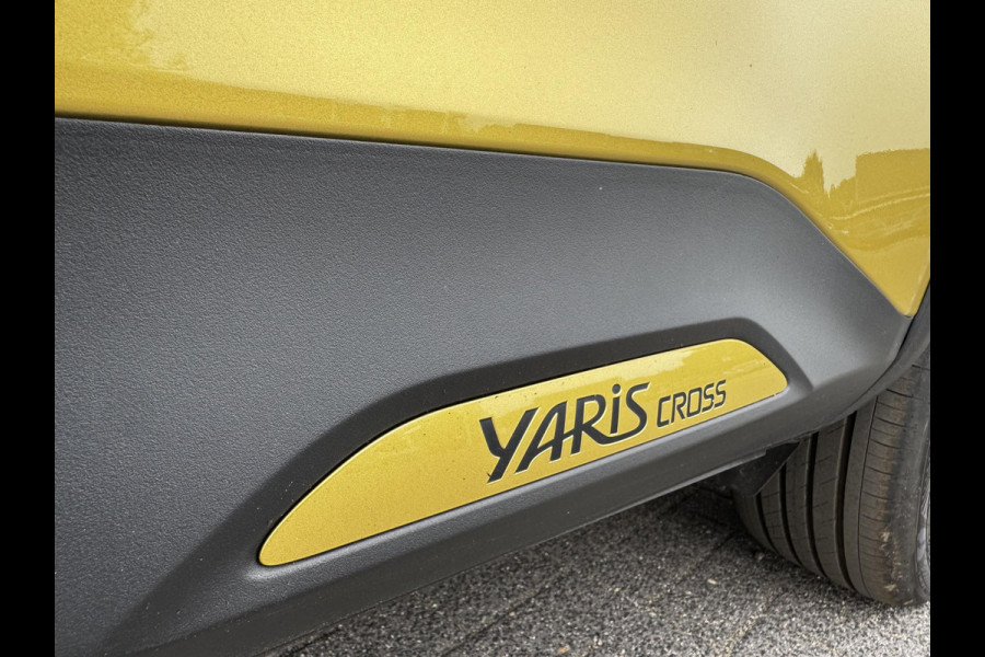 Toyota Yaris Cross 1.5 Hybrid Executive | Trekhaak | Leder | Pano | Blindspot | Full LED | 360 Cam |