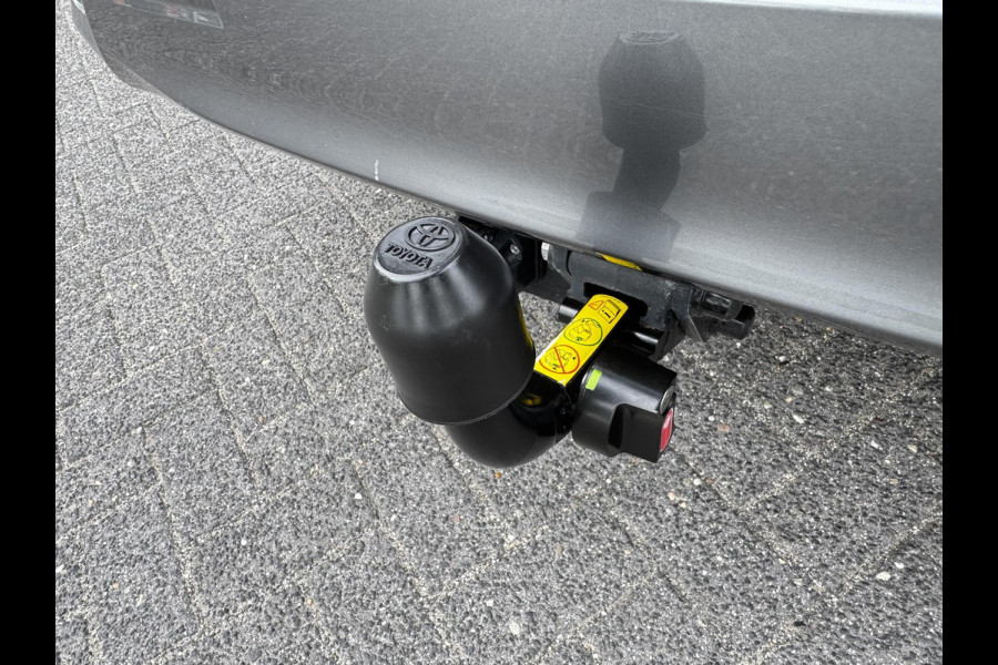 Toyota Yaris Cross 1.5 Hybrid Executive | Trekhaak | Leder | Pano | Blindspot | Full LED | 360 Cam |