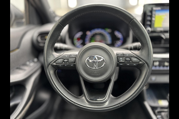 Toyota Yaris Cross 1.5 Hybrid Executive | Trekhaak | Leder | Pano | Blindspot | Full LED | 360 Cam |