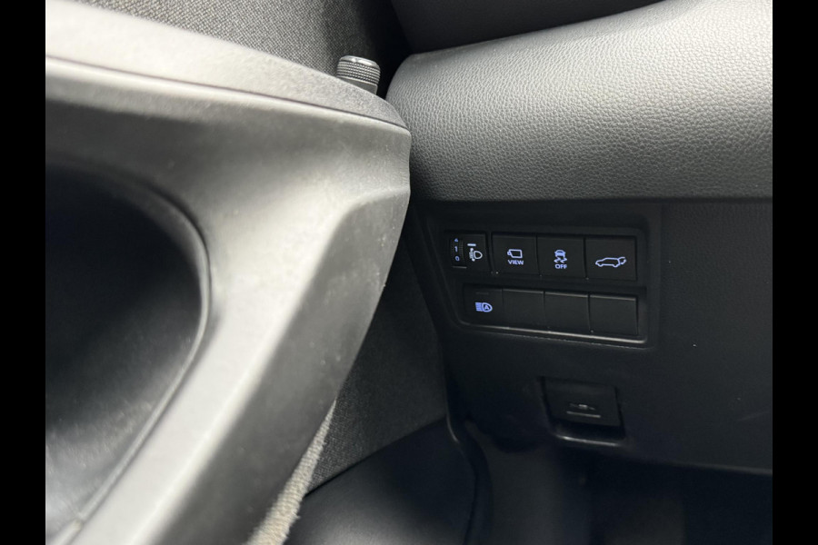 Toyota Yaris Cross 1.5 Hybrid Executive | Trekhaak | Leder | Pano | Blindspot | Full LED | 360 Cam |