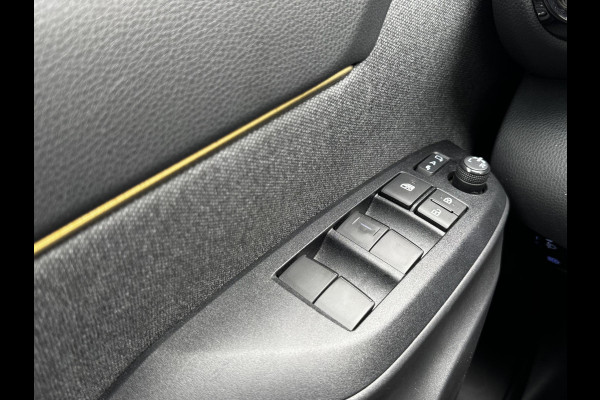 Toyota Yaris Cross 1.5 Hybrid Executive | Trekhaak | Leder | Pano | Blindspot | Full LED | 360 Cam |