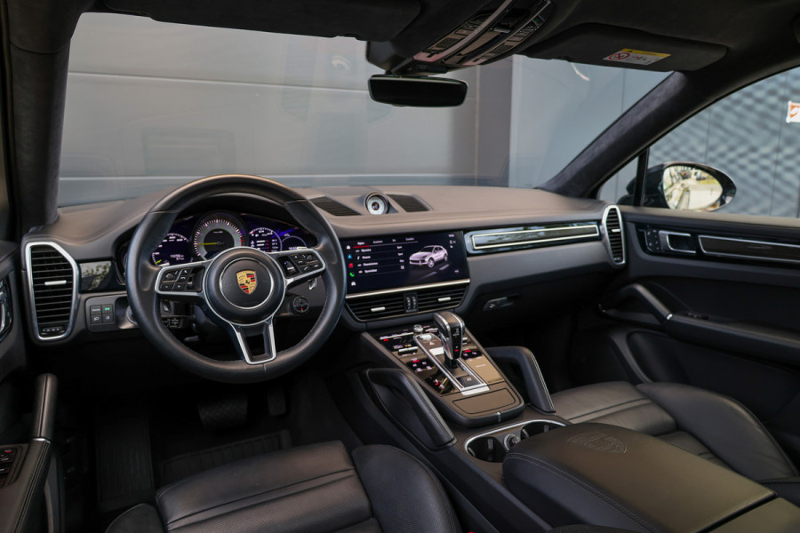 Porsche Cayenne Coupé 3.0 E-Hybrid Platinum Edition | NAP! | BTW | TECHART | FULL PPF! | PANO | STOELVENTILATIE | ACHTERASBESTURING |