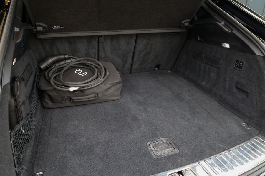 Porsche Cayenne Coupé 3.0 E-Hybrid Platinum Edition | NAP! | BTW | TECHART | FULL PPF! | PANO | STOELVENTILATIE | ACHTERASBESTURING |