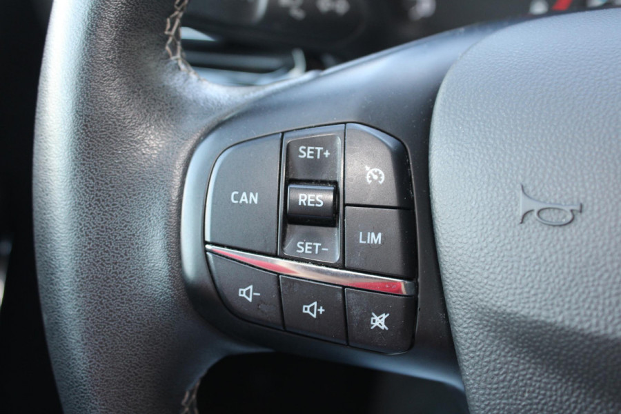 Ford Fiesta 1.0 EcoBoost Titanium | Automaat | Climate control | Scherm | Keyless entry | Elektrisch inkapbare spiegels | Cruise control