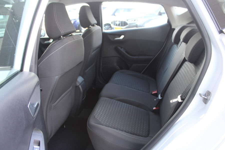 Ford Fiesta 1.0 EcoBoost Titanium | Automaat | Climate control | Scherm | Keyless entry | Elektrisch inkapbare spiegels | Cruise control