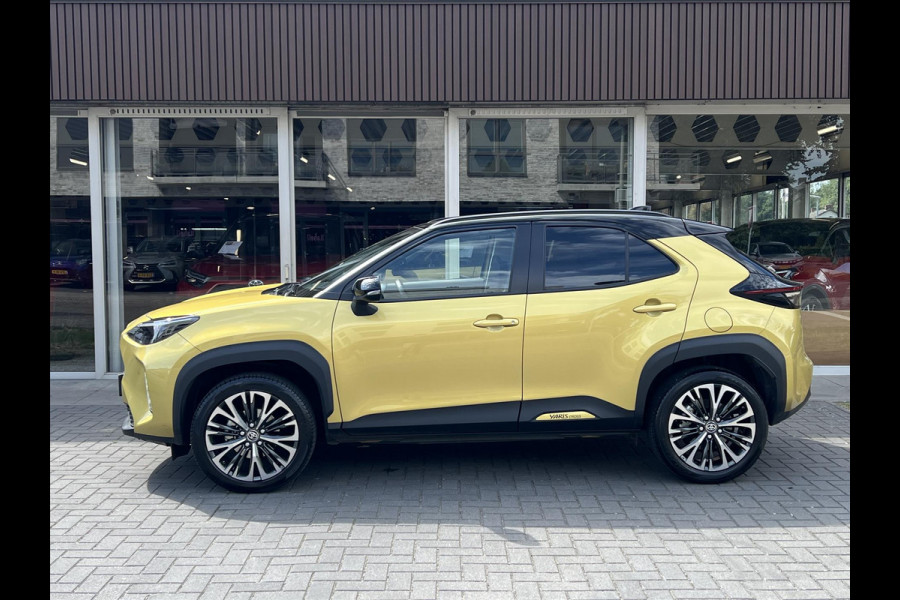 Toyota Yaris Cross 1.5 Hybrid Executive | Eerste eigenaar, Trekhaak, 18 inch, Dodehoekherkenning, Parkeersensoren, Stoelverwarming