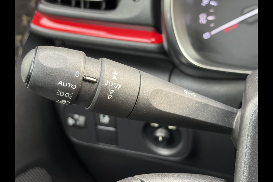 Citroën C3 1.2 PureTech Shine ✓2e Eigenaar✓Camera✓Carplay✓Navi✓Trekhaak✓Pdc✓Clima✓Cruise✓17''Lm velgen✓Rijstrooksensor✓N.A.P✓Apk tot 04-2027