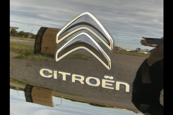 Citroën C3 1.2 PureTech Shine ✓2e Eigenaar✓Camera✓Carplay✓Navi✓Trekhaak✓Pdc✓Clima✓Cruise✓17''Lm velgen✓Rijstrooksensor✓N.A.P✓Apk tot 04-2027