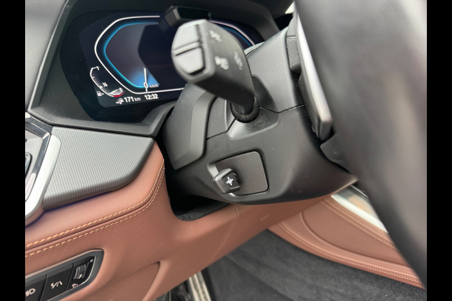 BMW X5 XDrive45e High Executive BOMVOL NAP Softclose Crystal