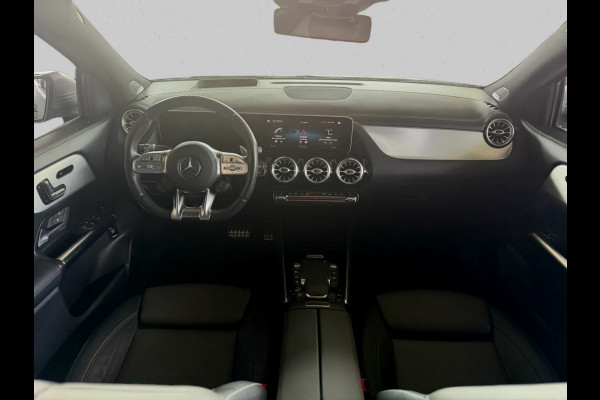 Mercedes-Benz GLA AMG 35 4MATIC (1e Eig, Dealer OndH, Panorama, SfeerV, Burmester, Head-up, Etc)