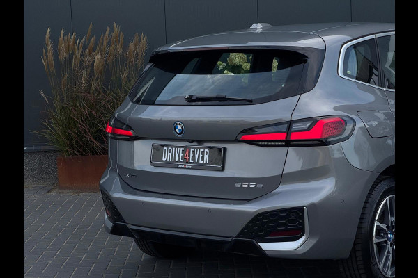 BMW 2 Serie Active Tourer 225e xDrive M PACK M24 LEDER|NAVI|LED|CR CONTROL|CAMERA