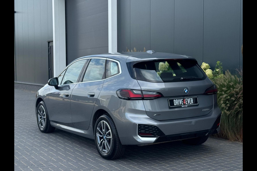 BMW 2 Serie Active Tourer 225e xDrive M PACK M24 LEDER|NAVI|LED|CR CONTROL|CAMERA