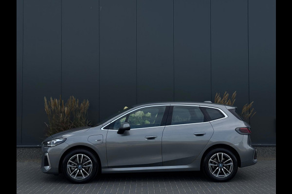BMW 2 Serie Active Tourer 225e xDrive M PACK M24 LEDER|NAVI|LED|CR CONTROL|CAMERA