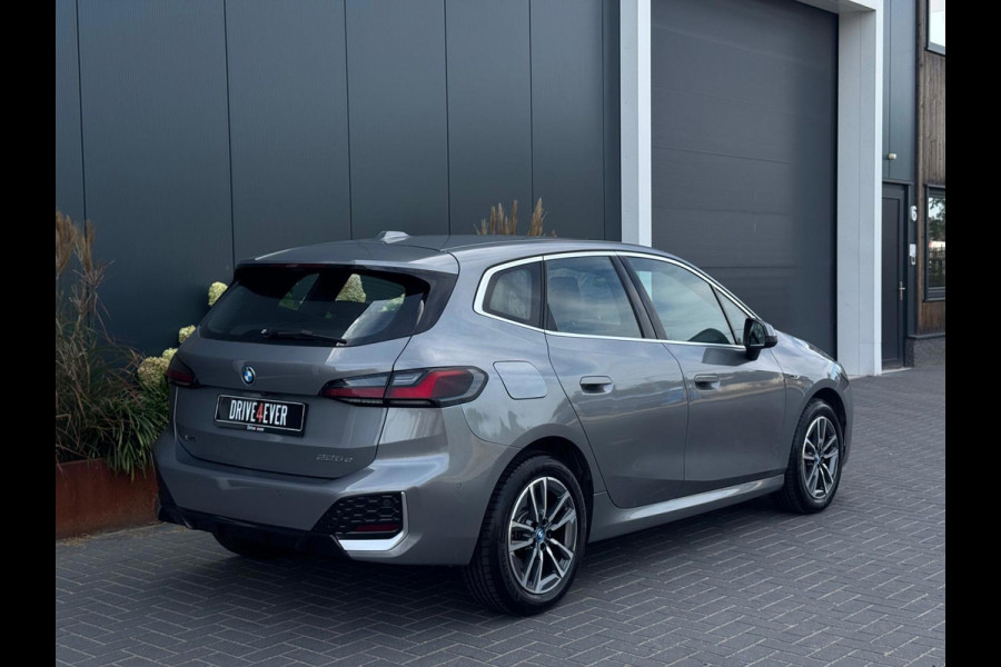 BMW 2 Serie Active Tourer 225e xDrive M PACK M24 LEDER|NAVI|LED|CR CONTROL|CAMERA