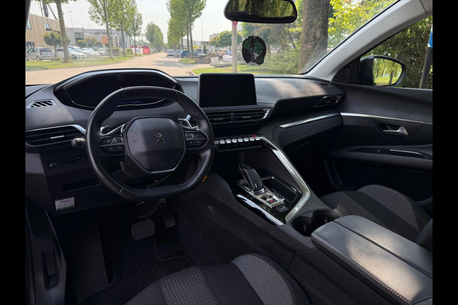 Peugeot 3008 1.2 PureTech Blue Lease Executive