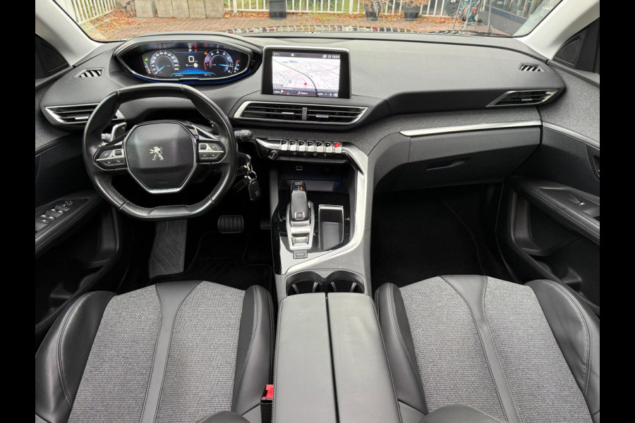 Peugeot 3008 1.2 PureTech Allure | Automaat | Pano | CarPlay