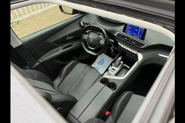 Peugeot 3008 1.2 PureTech Allure | Automaat | Pano | CarPlay