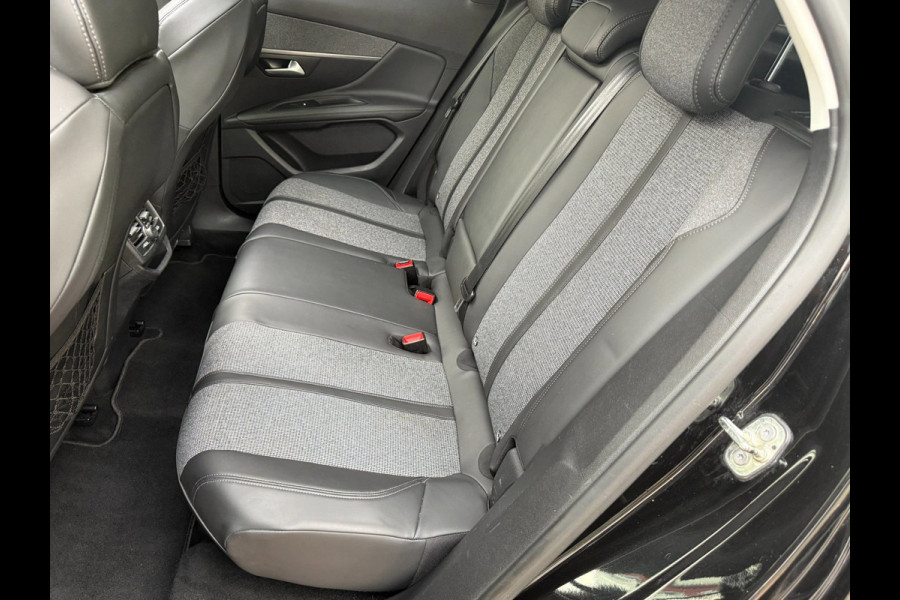 Peugeot 3008 1.2 PureTech Allure | Automaat | Pano | CarPlay