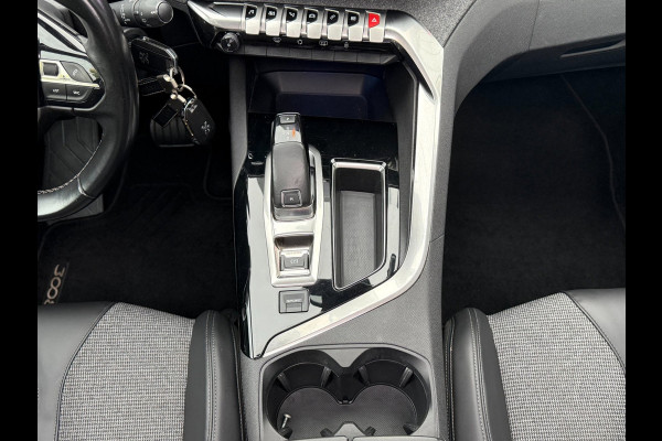 Peugeot 3008 1.2 PureTech Allure | Automaat | Pano | CarPlay