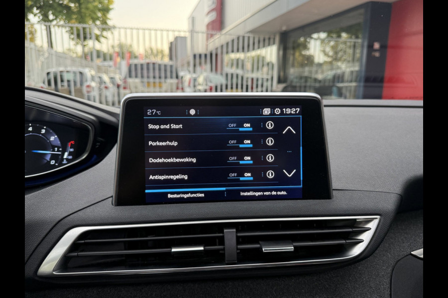 Peugeot 3008 1.2 PureTech Allure | Automaat | Pano | CarPlay