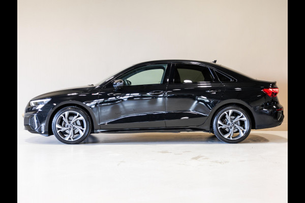 Audi A3 Limousine 35 TFSI S-Line edition / 150pk / NAP / Matrix LED / Stoelverwarming / Adaptieve cruise control /