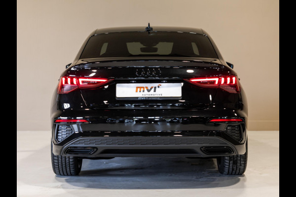 Audi A3 Limousine 35 TFSI S-Line edition / 150pk / NAP / Matrix LED / Stoelverwarming / Adaptieve cruise control /