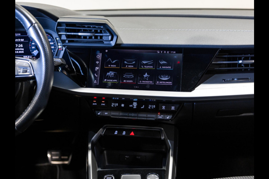 Audi A3 Limousine 35 TFSI S-Line edition / 150pk / NAP / Matrix LED / Stoelverwarming / Adaptieve cruise control /