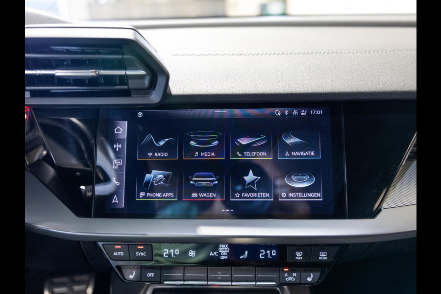 Audi A3 Limousine 35 TFSI S-Line edition / 150pk / NAP / Matrix LED / Stoelverwarming / Adaptieve cruise control /