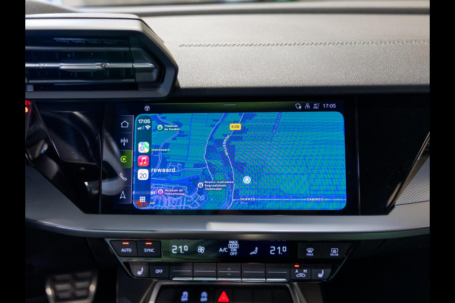 Audi A3 Limousine 35 TFSI S-Line edition / 150pk / NAP / Matrix LED / Stoelverwarming / Adaptieve cruise control /