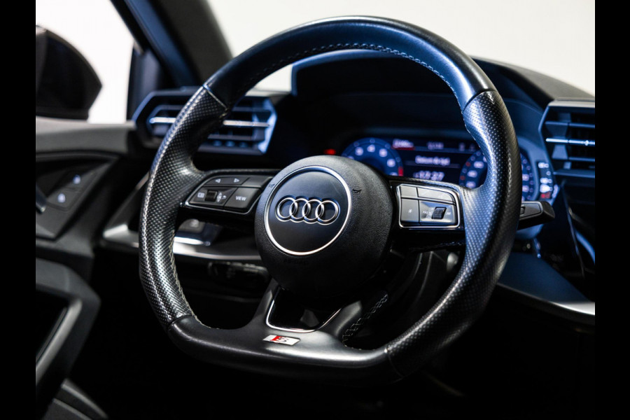 Audi A3 Limousine 35 TFSI S-Line edition / 150pk / NAP / Matrix LED / Stoelverwarming / Adaptieve cruise control /
