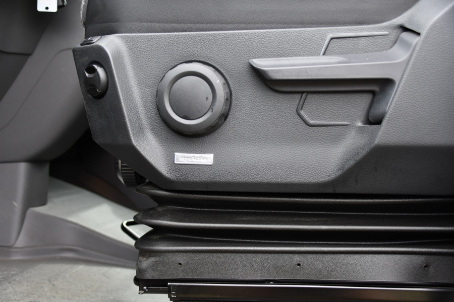 MAN TGE 3.180 35 2.0 L3H2 PB Edition Full Options! Adaptieve Cruise, Camera, Carplay, LED, 177pk, Automaat, Stoelverwarming, Multimedia, Geveerde stoel, Uniek!