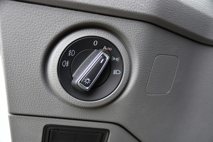 MAN TGE 3.180 35 2.0 L3H2 PB Edition Full Options! Adaptieve Cruise, Camera, Carplay, LED, 177pk, Automaat, Stoelverwarming, Multimedia, Geveerde stoel, Uniek!