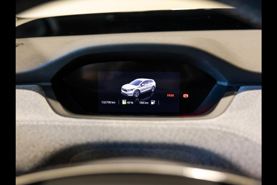 Škoda ENYAQ iV 80 SoH 91% / 204pk / Trekhaak / Panorama dak / Head-up display /