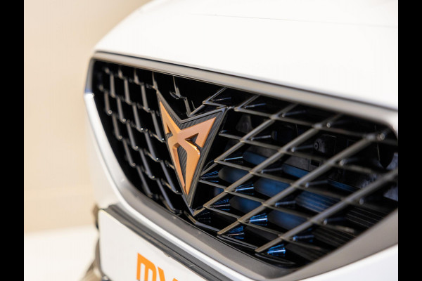 CUPRA Formentor 1.5 TSI Business Edition Plus / 150pk / Achteruitrij camera / Sfeerverlichting / Adaptieve cruise control /