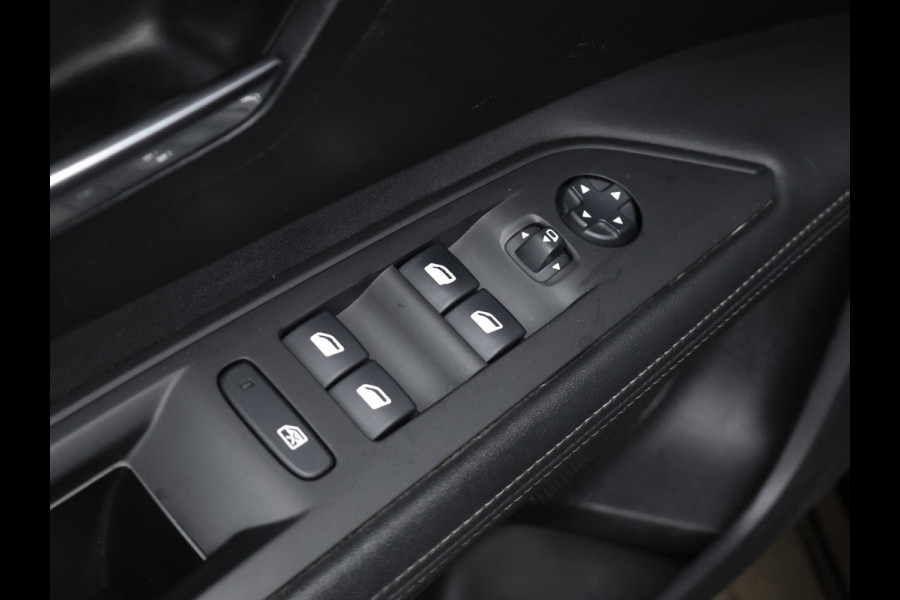 Peugeot 3008 1.2 PureTech Blue Lease Premium Sport (APPLE CARPLAY,NAVI,STOELVERWARMING,CLIMATE CRUISE,GETINT,LED,SPORTSTOELEN)