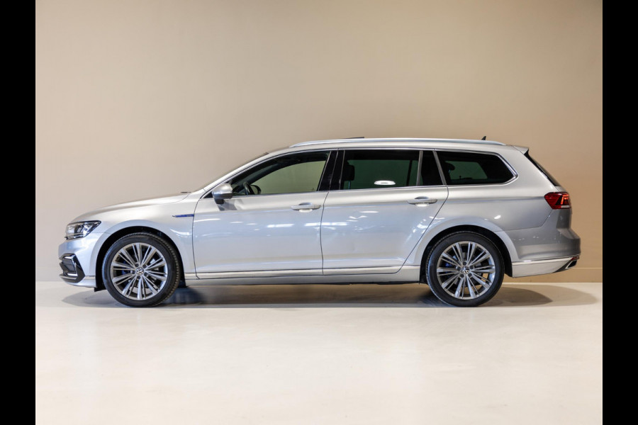 Volkswagen Passat Variant 1.4 TSI PHEV GTE Business / 218pk / Panorama dak / Head-up display / Achteruitrij camera /