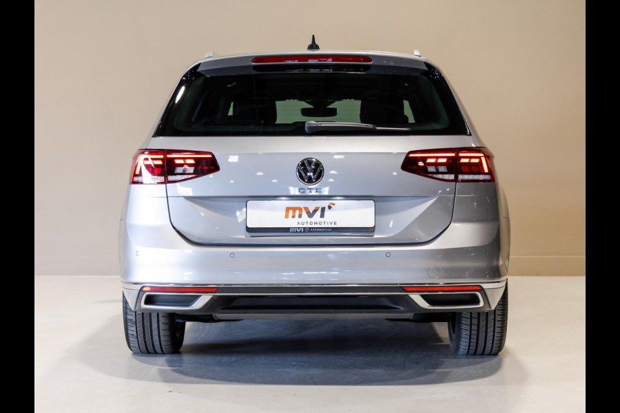 Volkswagen Passat Variant 1.4 TSI PHEV GTE Business / 218pk / Panorama dak / Head-up display / Achteruitrij camera /