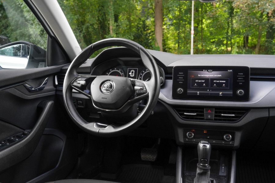 Škoda SCALA 1.0 TSI Business Edition | Automaat | Carplay | Camera | Stoelverwarming