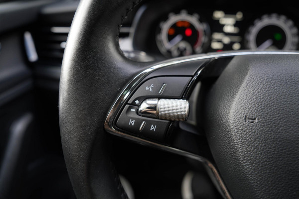 Škoda SCALA 1.0 TSI Business Edition | Automaat | Carplay | Camera | Stoelverwarming