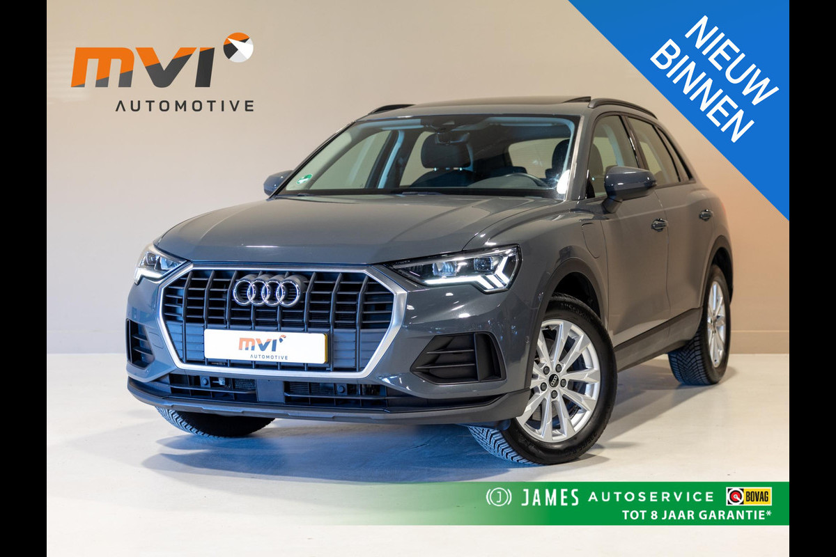 Audi Q3 45 TFSI e Business Edition / 245pk / Keyless / Dodehoek herkenning / Adaptieve cruise control /