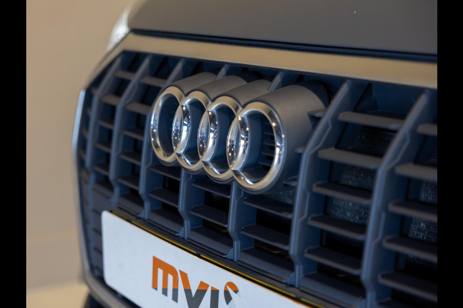 Audi Q3 45 TFSI e Business Edition / 245pk / Keyless / Dodehoek herkenning / Adaptieve cruise control /