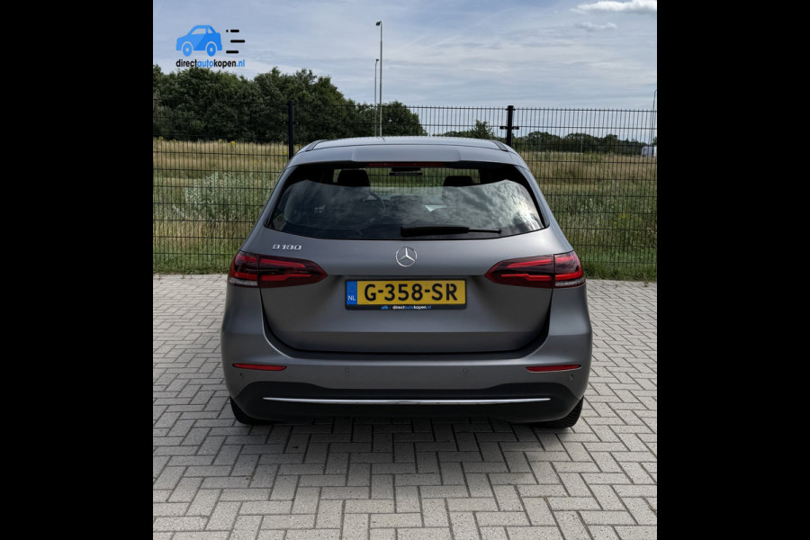 Mercedes-Benz B-Klasse 180 Business Solution Plus CarPlay | Camera | groot NAVI