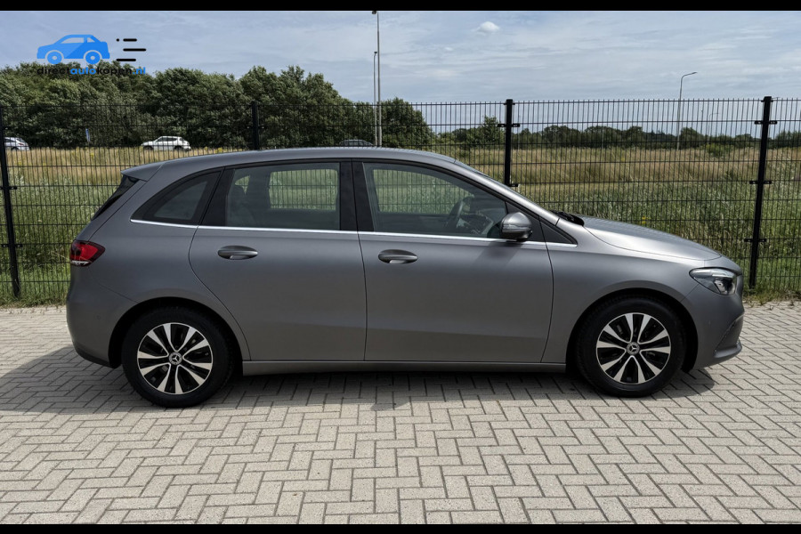 Mercedes-Benz B-Klasse 180 Business Solution Plus CarPlay | Camera | groot NAVI