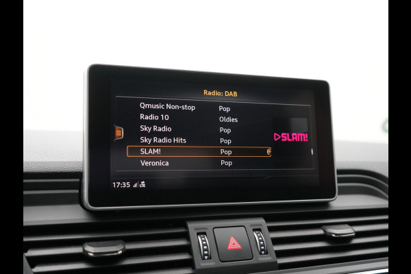 Audi Q5 50 TFSI e Quattro S Line PHEV 300pk | Trekhaak af Fabriek | Head Up | Camera | Voorstoelen Verwarmd | Apple Carplay | Navigatie | Virtual | Plug in Hybrid