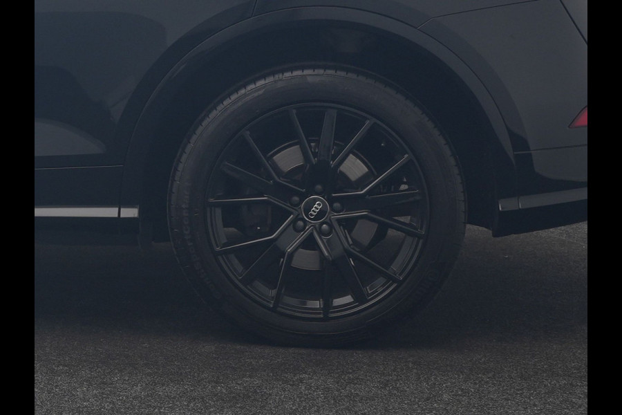 Audi Q5 50 TFSI e Quattro S Line PHEV 300pk | Trekhaak af Fabriek | Head Up | Camera | Voorstoelen Verwarmd | Apple Carplay | Navigatie | Virtual | Plug in Hybrid