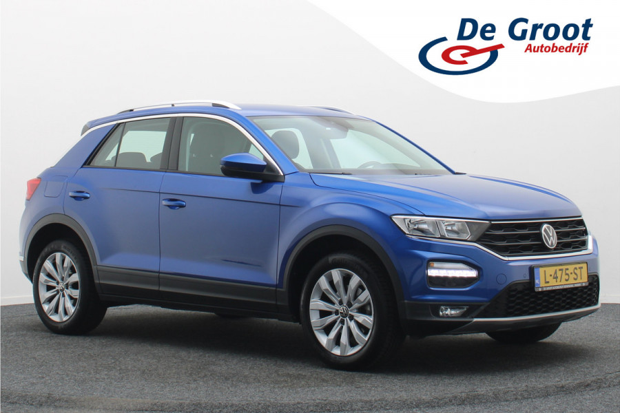 Volkswagen T-Roc 1.5 TSI DSG Style Business ACC, Apple Carplay, Stoelverwarming, Lane Assist, PDC