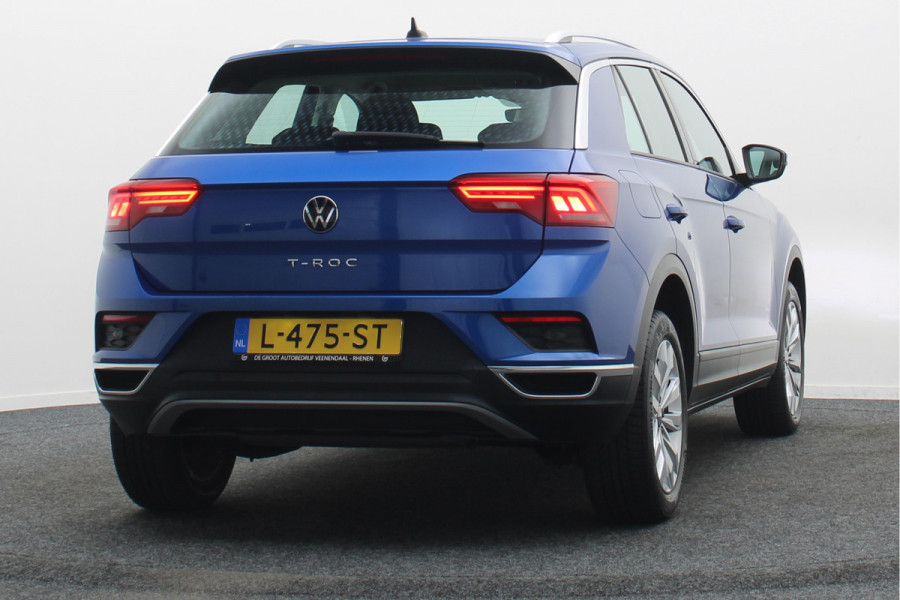 Volkswagen T-Roc 1.5 TSI DSG Style Business ACC, Apple Carplay, Stoelverwarming, Lane Assist, PDC