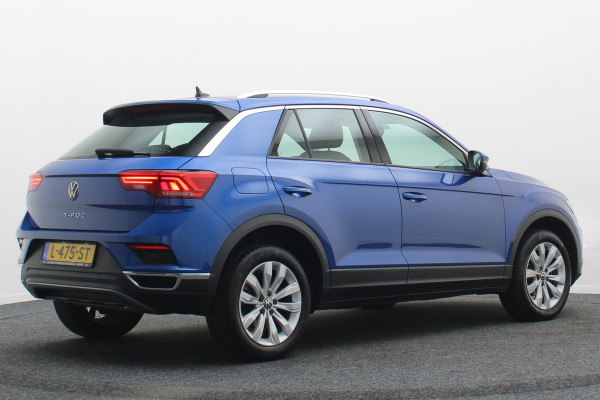 Volkswagen T-Roc 1.5 TSI DSG Style Business ACC, Apple Carplay, Stoelverwarming, Lane Assist, PDC