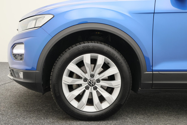 Volkswagen T-Roc 1.5 TSI DSG Style Business ACC, Apple Carplay, Stoelverwarming, Lane Assist, PDC